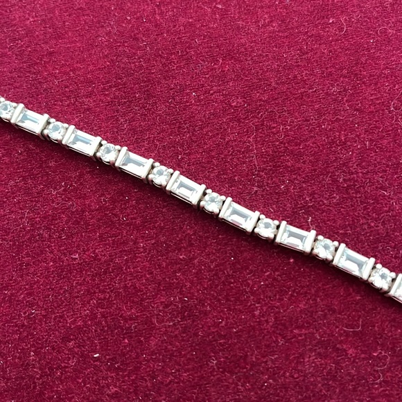 Gorgeous sterling and rhinestone tennis bracelet.  7 1/4” length. - Picture 3 of 7
